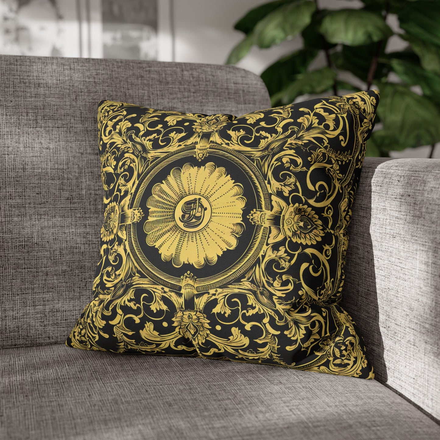 Elegant 19th Century Vintage Floral Damask Paisley Pillowcase in Black and Gold (Pillow not included)